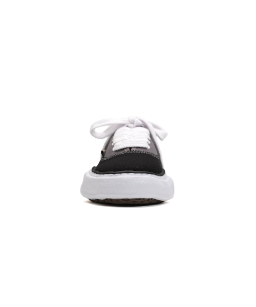 "BAKER" OG Sole  Bicolor Canvas Low-top Sneaker