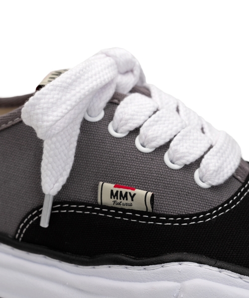 "BAKER" OG Sole  Bicolor Canvas Low-top Sneaker