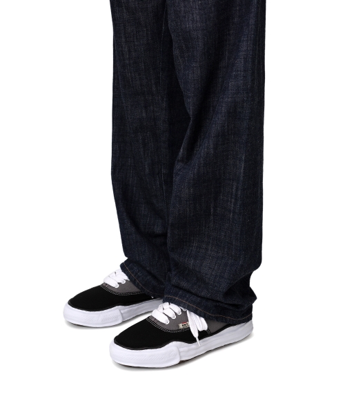 "BAKER" OG Sole  Bicolor Canvas Low-top Sneaker