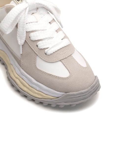 "LARRY" OG Sole Mix Material Low-top Sneaker