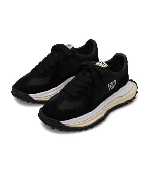 "LARRY" OG Sole Mix Material Low-top Sneaker