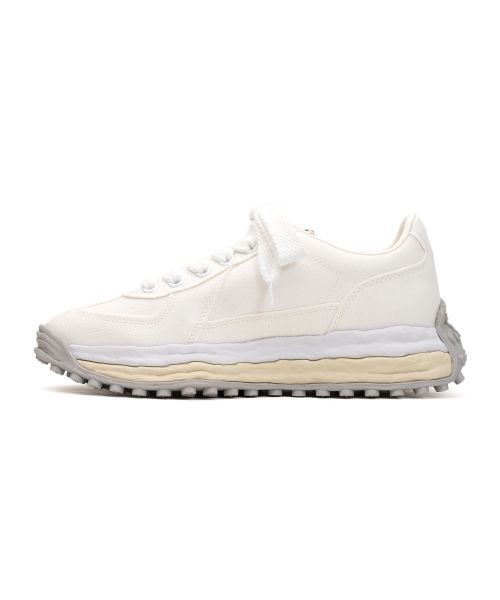 "LARRY" OG Sole Canvas Low-top Sneaker