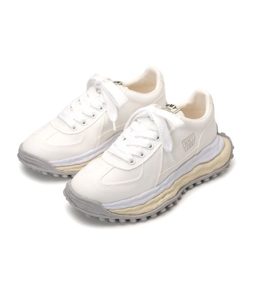 "LARRY" OG Sole Canvas Low-top Sneaker