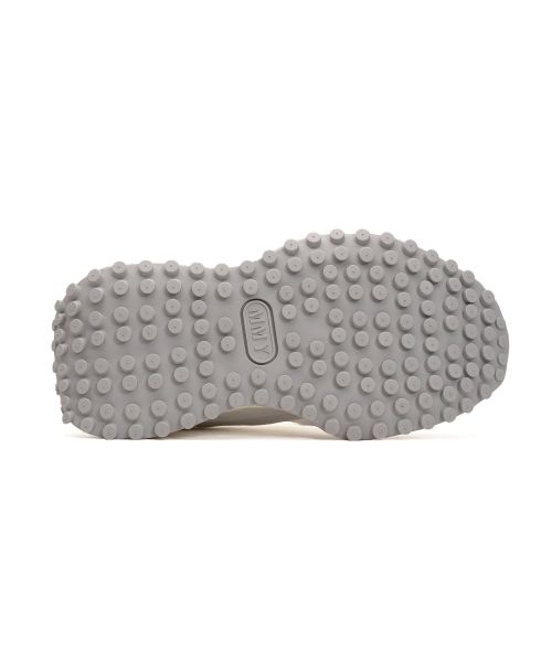 "LARRY" OG Sole Canvas Low-top Sneaker