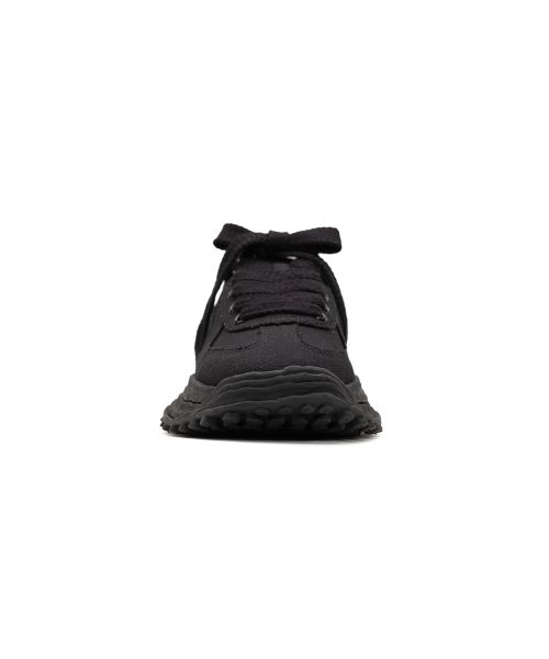 "LARRY" OG Sole Canvas Low-top Sneaker