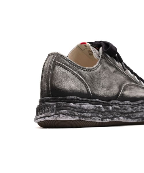 【EXCLUSIVE EDITION】"PETERSON23" OG Sole Faded Leather Low-top Sneaker