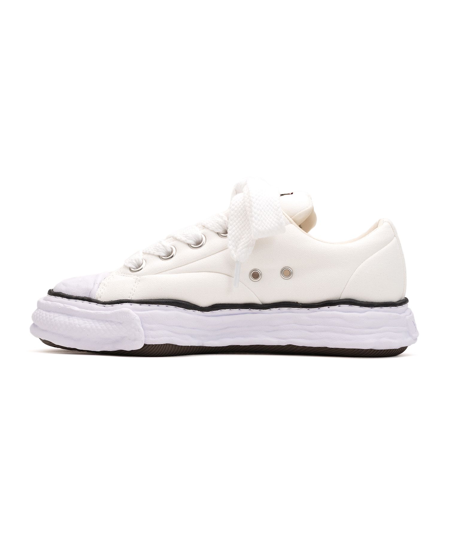"PETERSON23" OG Sole Padded Canvas Low-top Sneaker