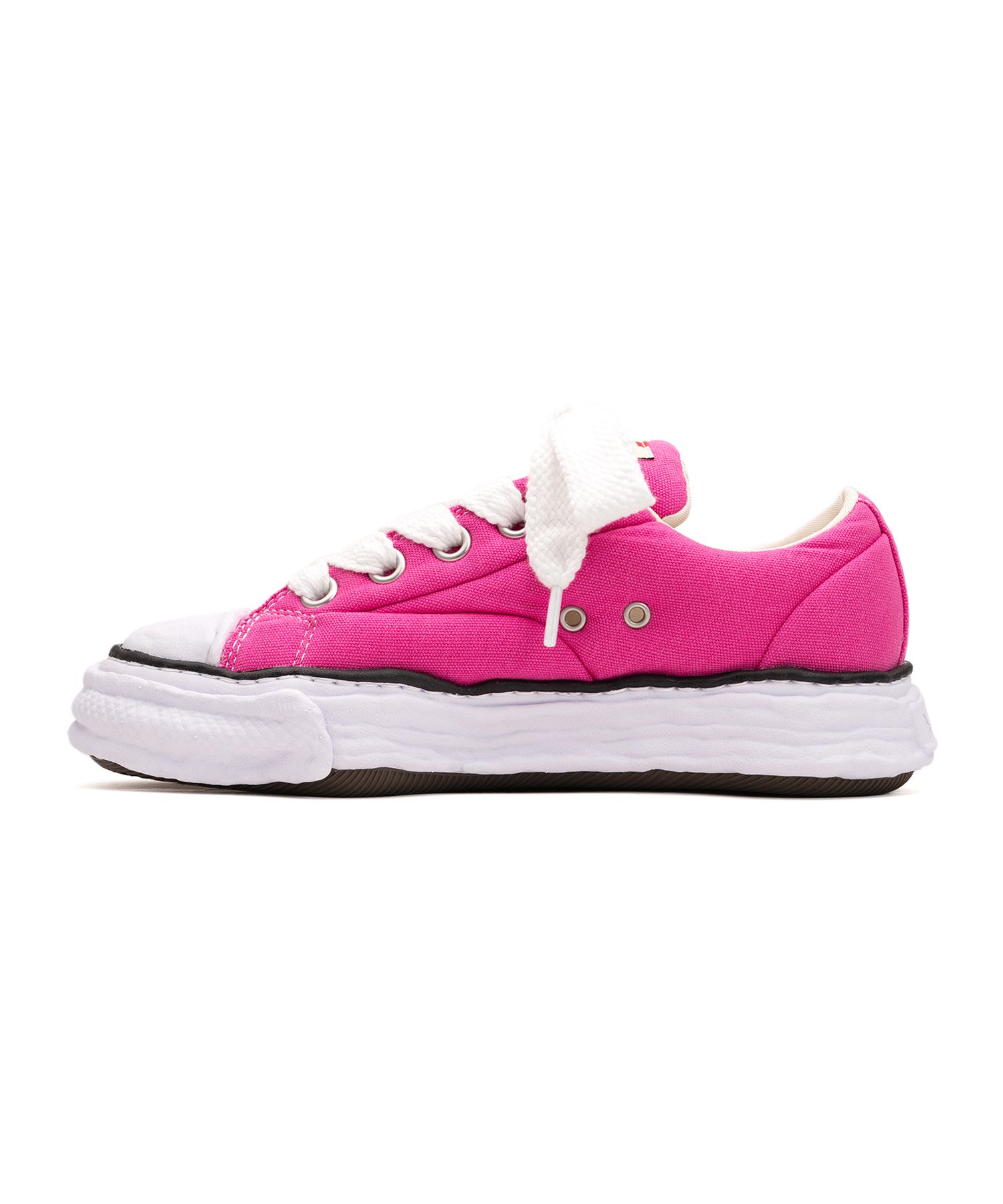 "PETERSON23" OG Sole Padded Canvas Low-top Sneaker