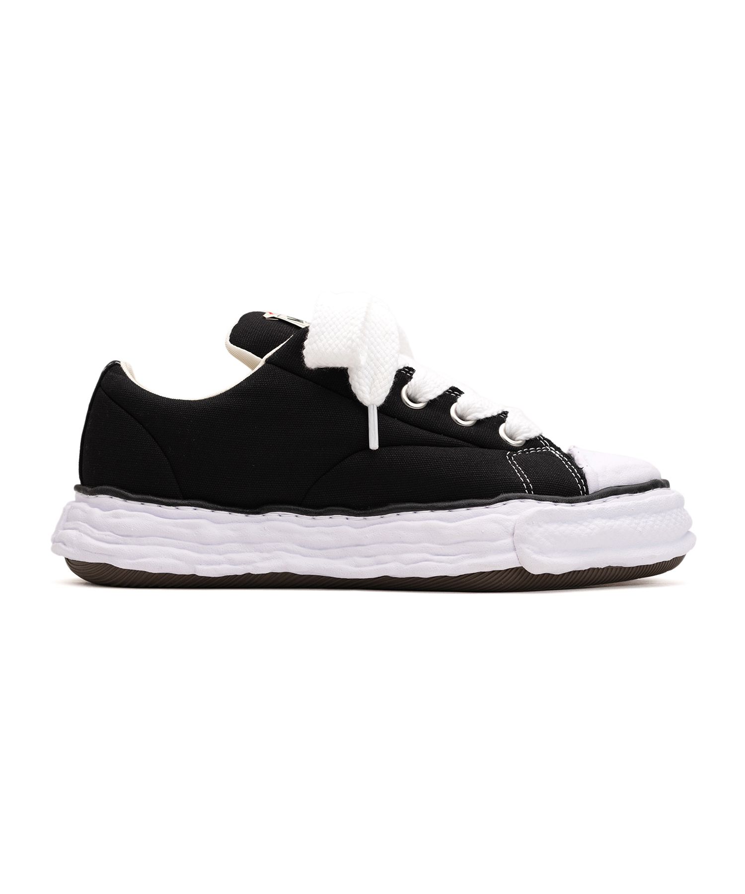 "PETERSON23" OG Sole Padded Canvas Low-top Sneaker