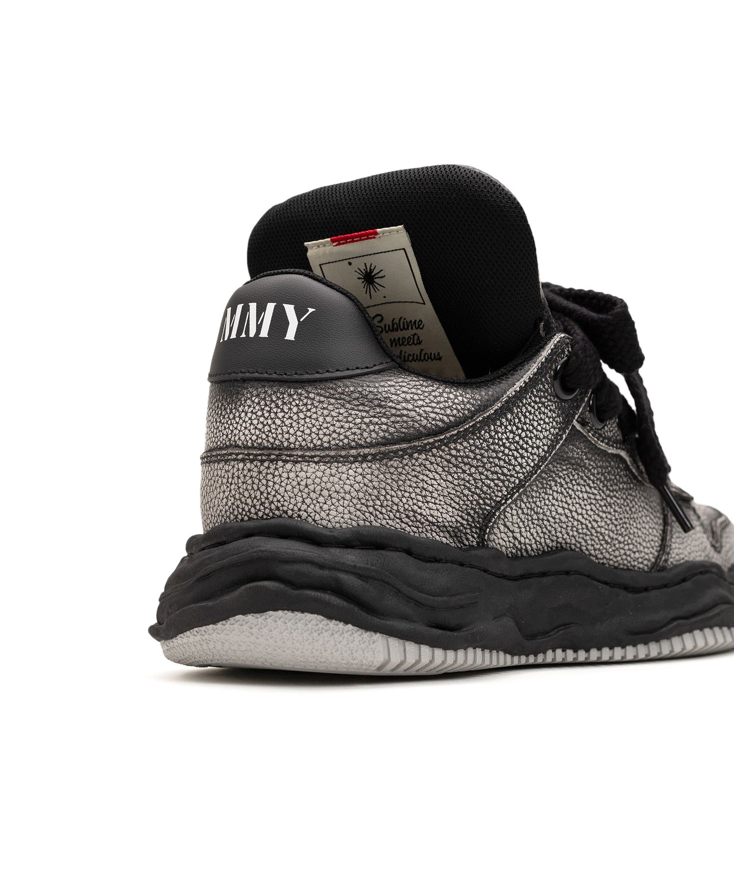 "WAYNE PUFFER" OG Sole Brushed Shrink Leather Low-top Sneaker