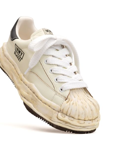 "BLAKEY" OG Sole Wrinkled Leather Low-top Sneaker