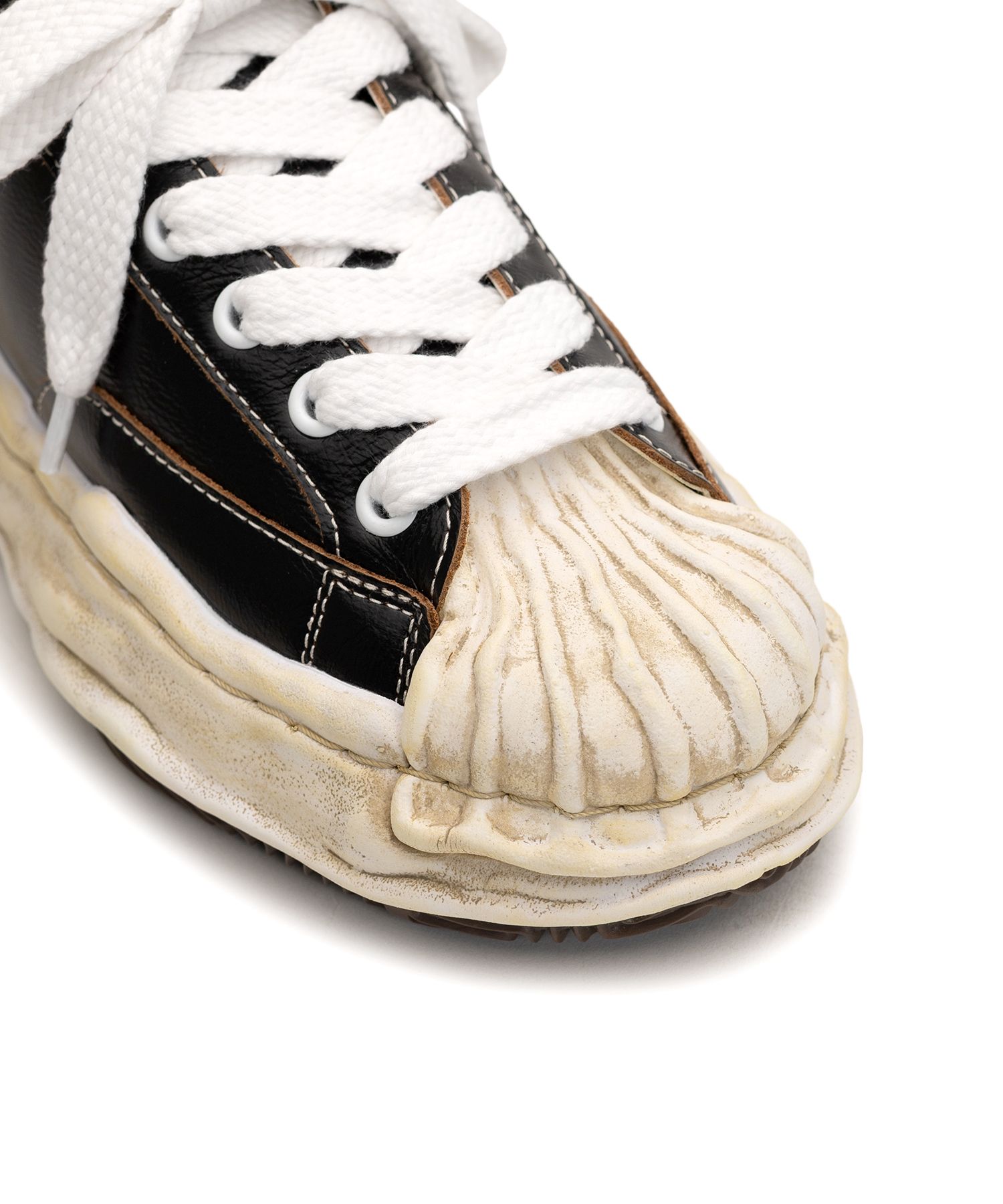 "BLAKEY" OG Sole Wrinkled Leather Low-top Sneaker