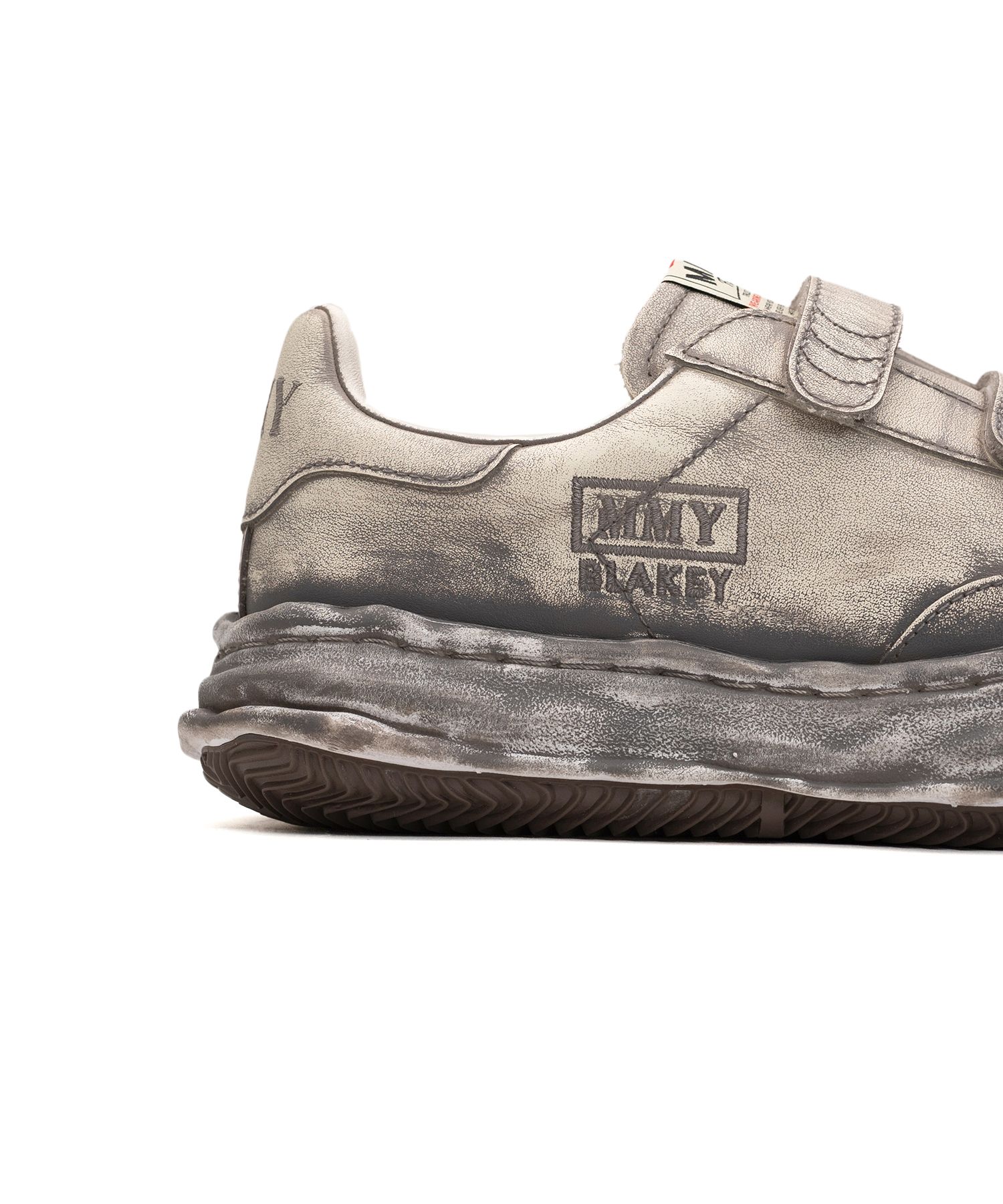 【EXCLUSIVE EDITION】"BLAKEY" OG Sole Faded Leather Low-top Sneaker