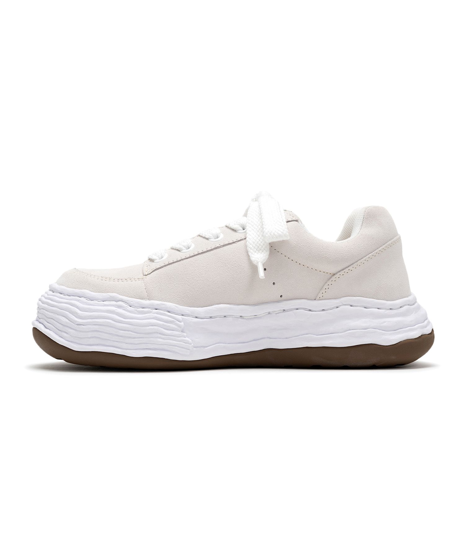 "OLIVER" OG Sole Suede Low-top Sneaker