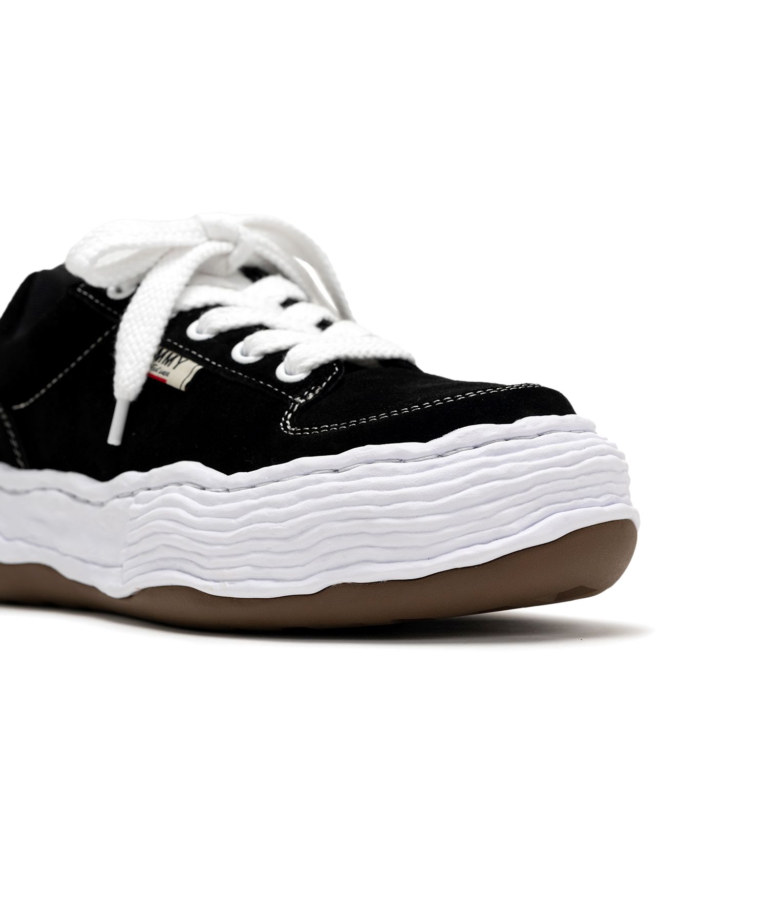 "OLIVER" OG Sole Suede Low-top Sneaker