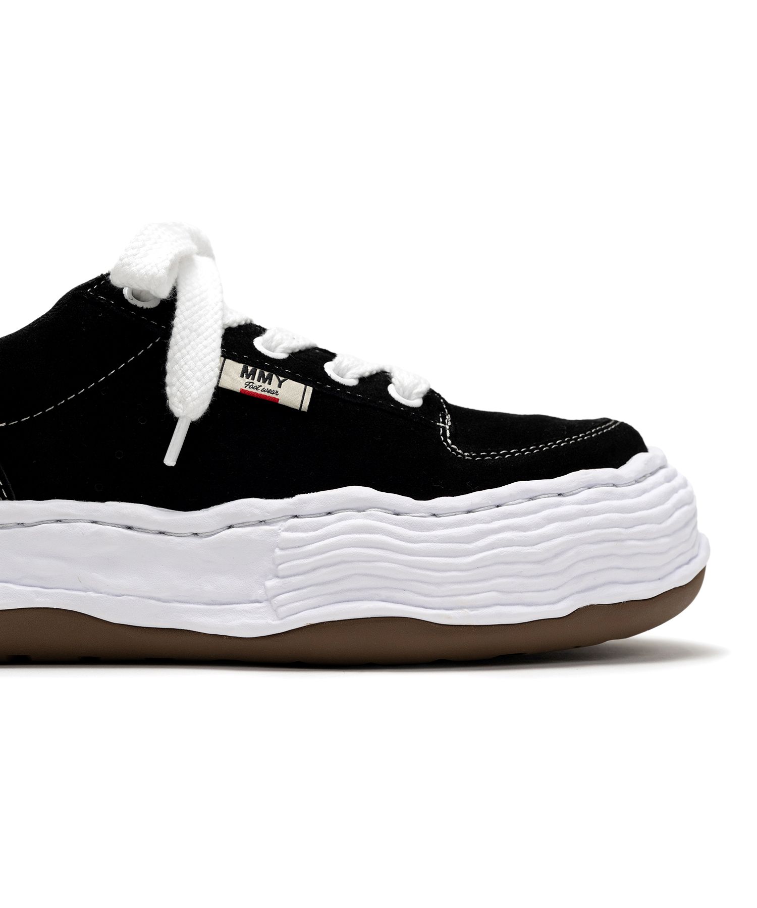 "OLIVER" OG Sole Suede Low-top Sneaker