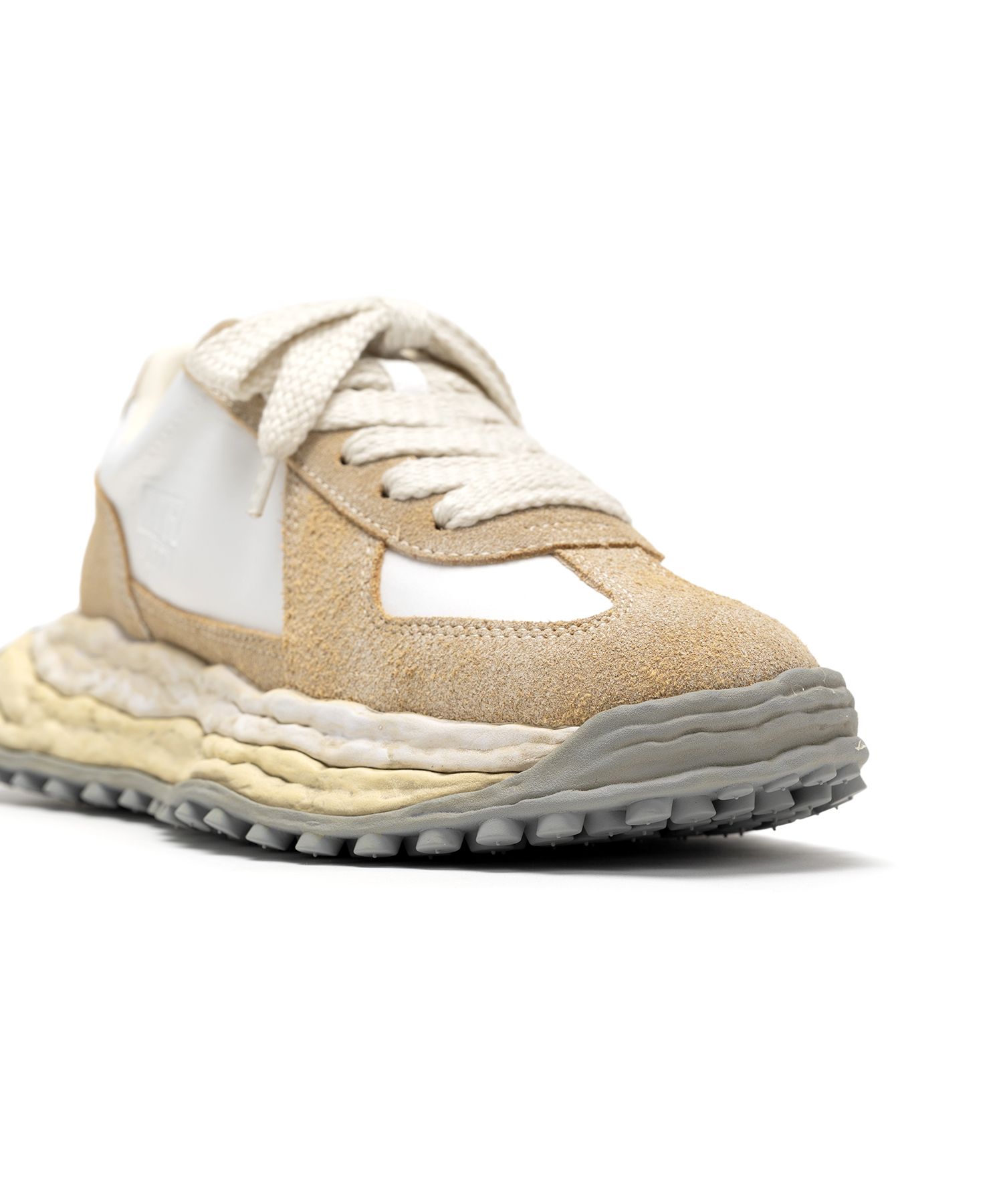 "LARRY" OG Sole Vintage Mix Material Low-top Sneaker