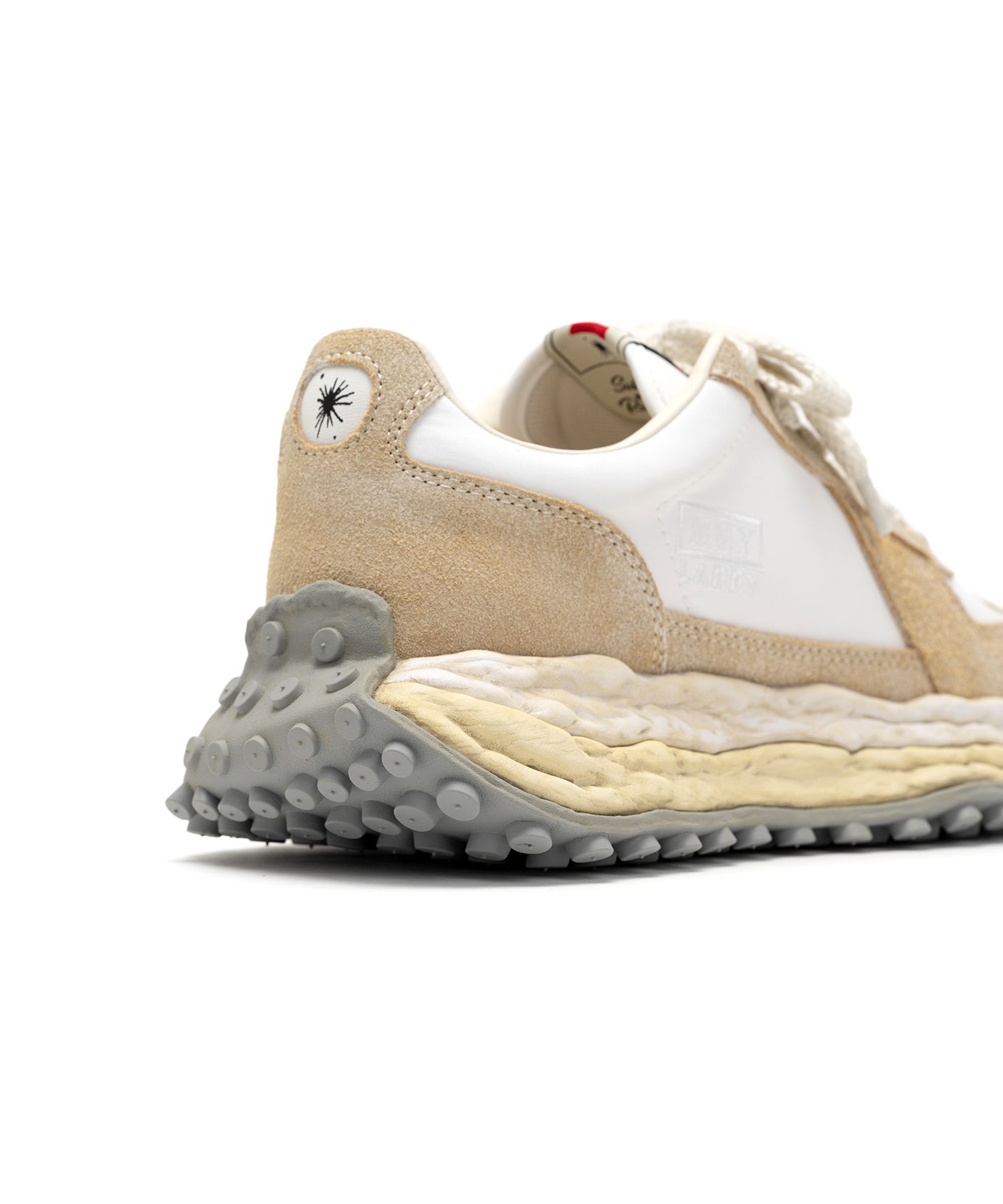 "LARRY" OG Sole Vintage Mix Material Low-top Sneaker