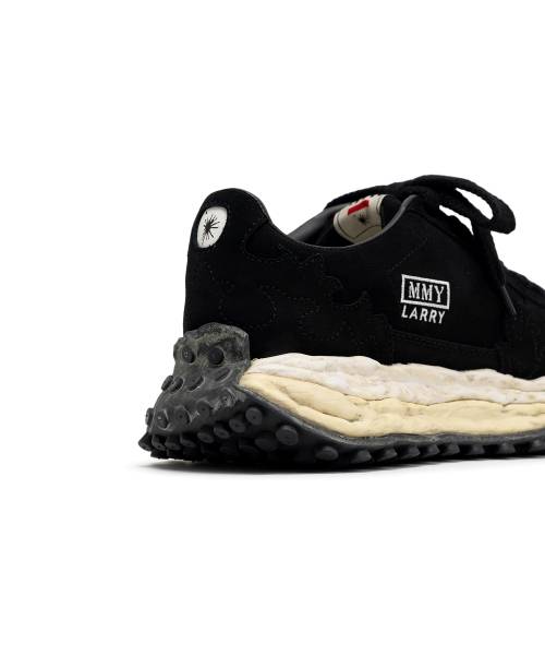 "LARRY" OG Sole Western Detail Suede Low-top Sneaker