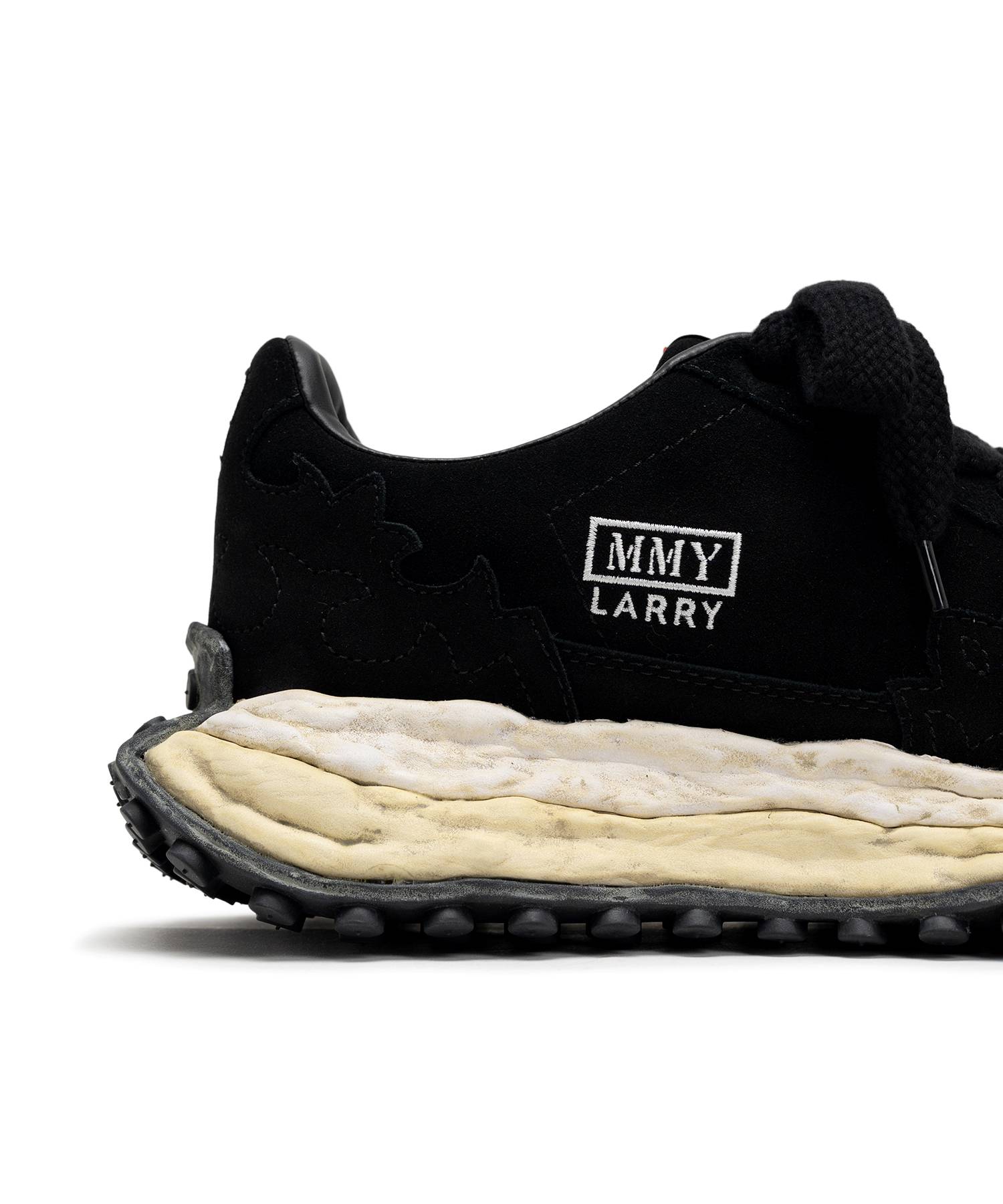 "LARRY" OG Sole Western Detail Suede Low-top Sneaker
