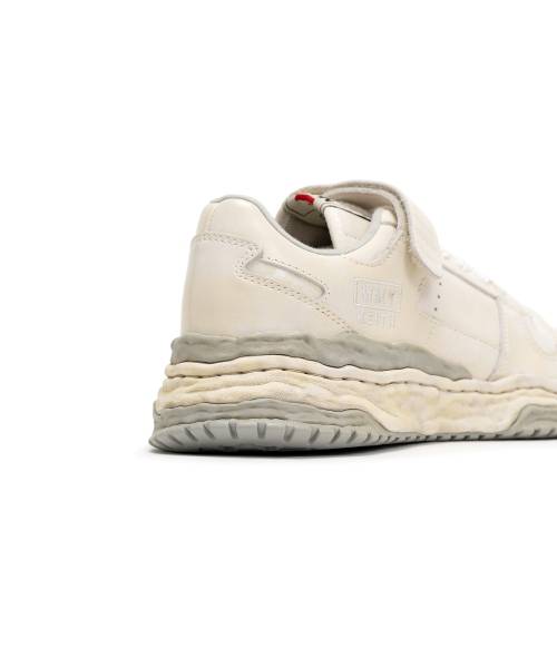 【EXCLUSIVE EDITION】"KEITH" OG Sole Brushed Leather Low-top Sneaker