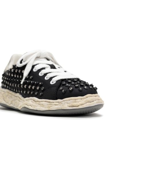 "CHARLES"OG Sole Studded Canvas Low-top Sneaker