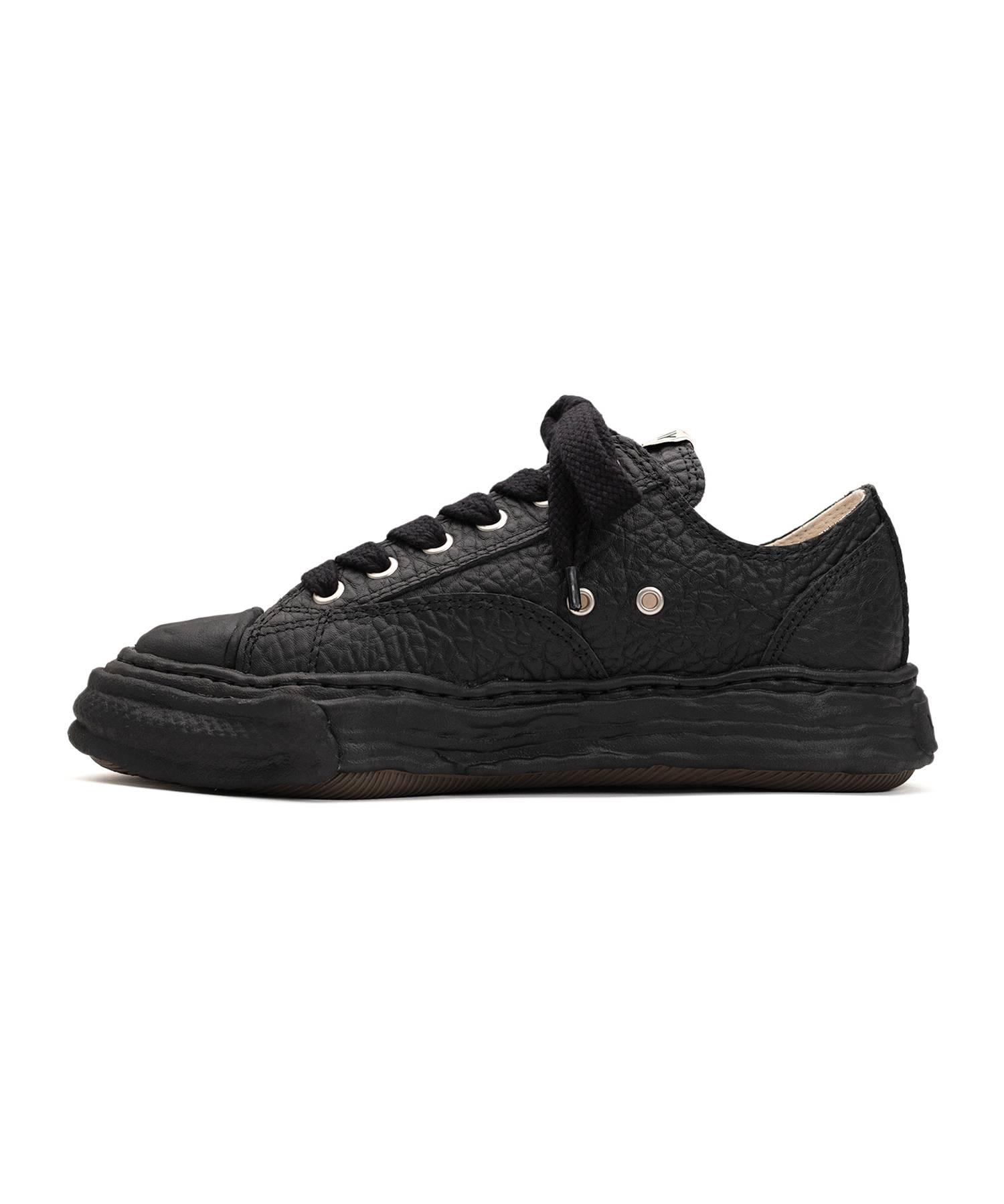 "PETERSON23" OG Sole Monster Leather Low-top Sneaker