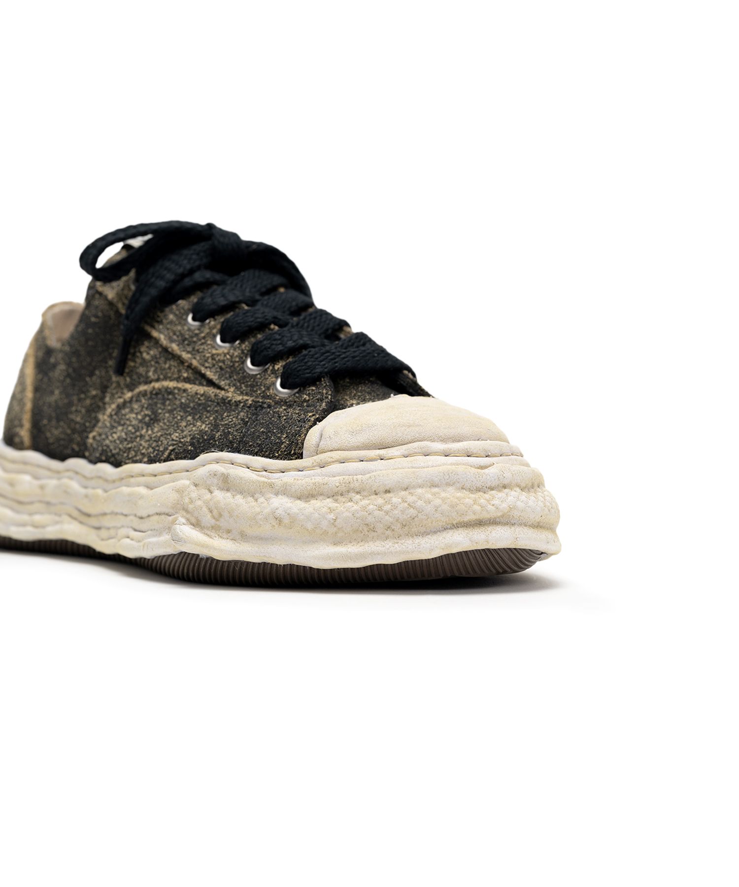 "PETERSON23" OG Sole Vintage Suede Low-top Sneaker