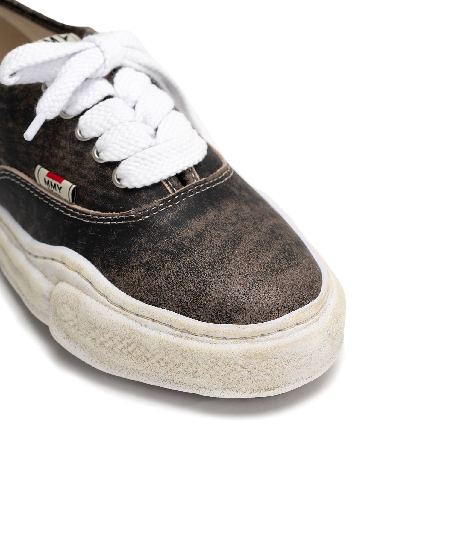 【EXCLUSIVE EDITION】"BAKER" OG Sole Shaved Leather Low-top Sneaker