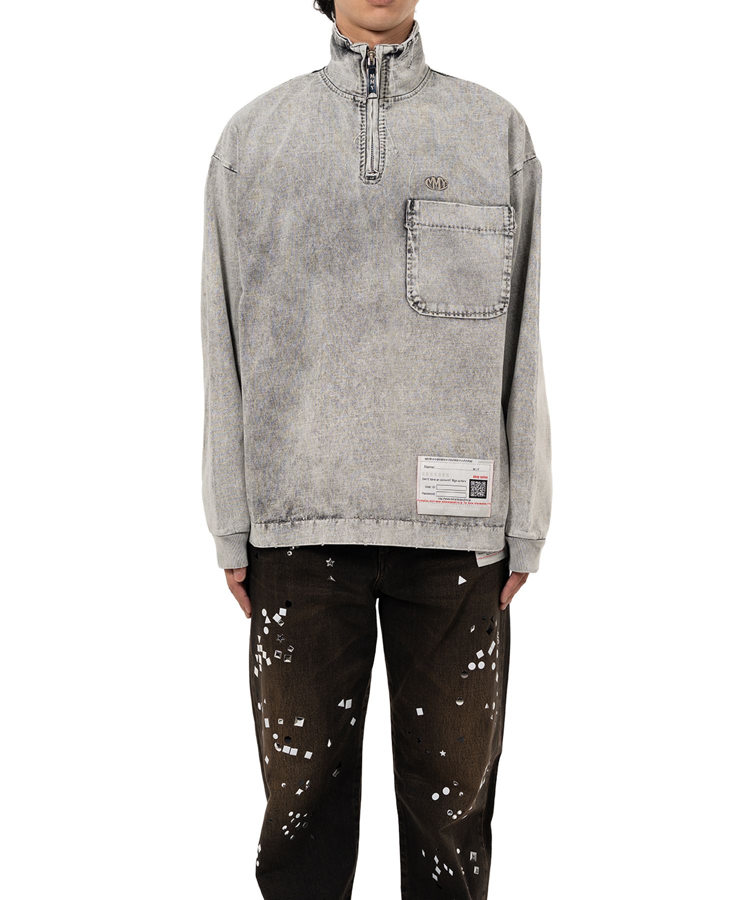 Amateur Sewn Like Half Zip-up Long Sleeve T-shirt