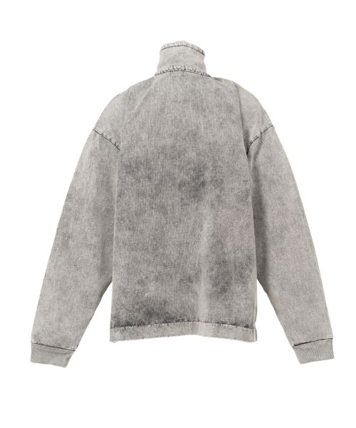 Amateur Sewn Like Half Zip-up Long Sleeve T-shirt