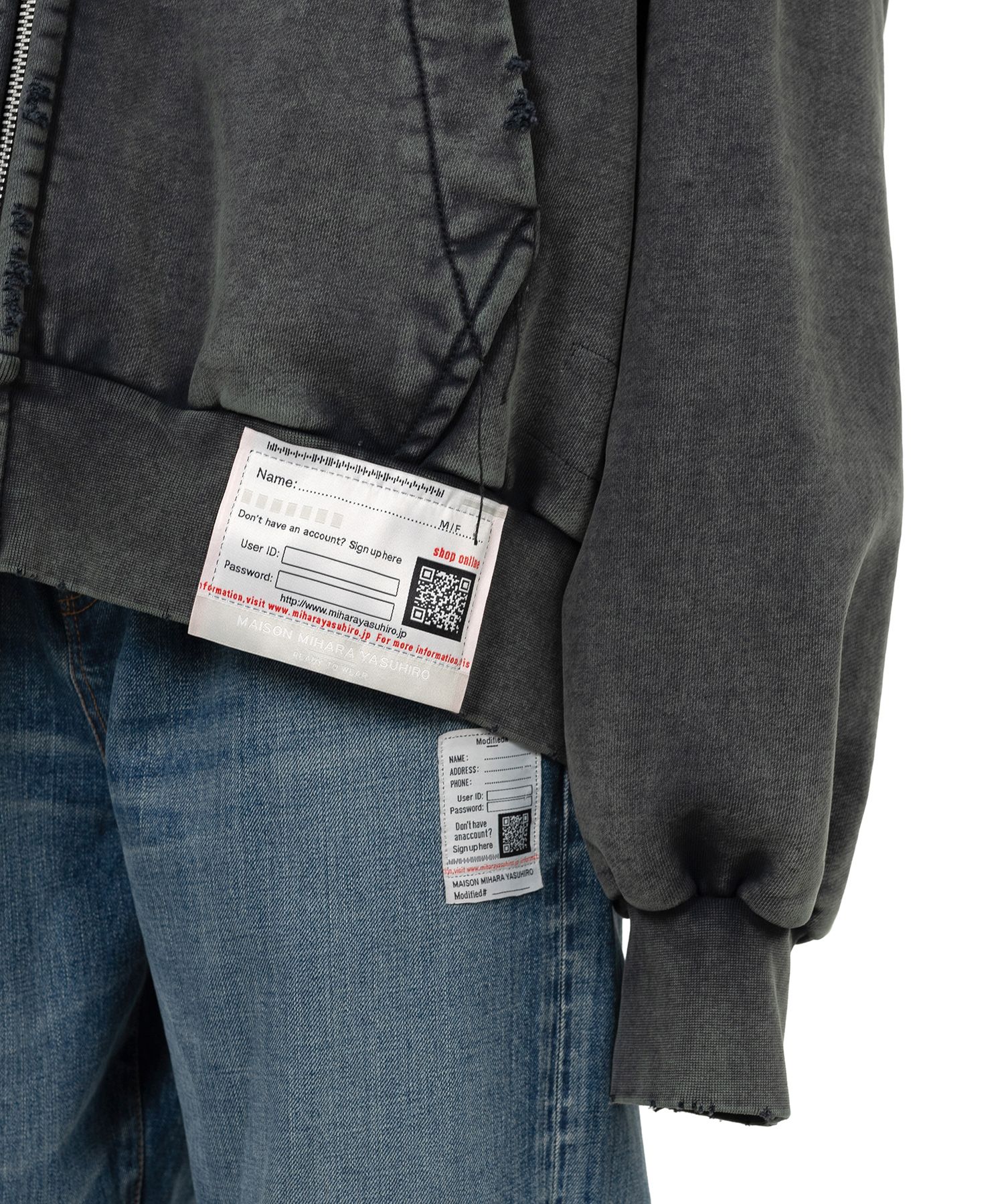 Amateur Sewn Like Zip-up Hoodie