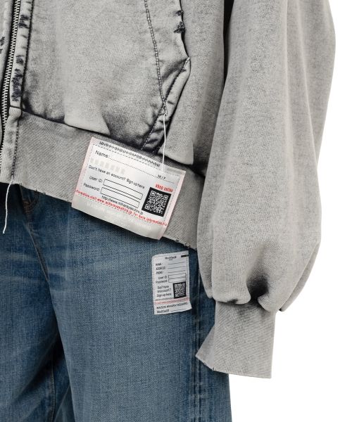 Amateur Sewn Like Zip-up Hoodie