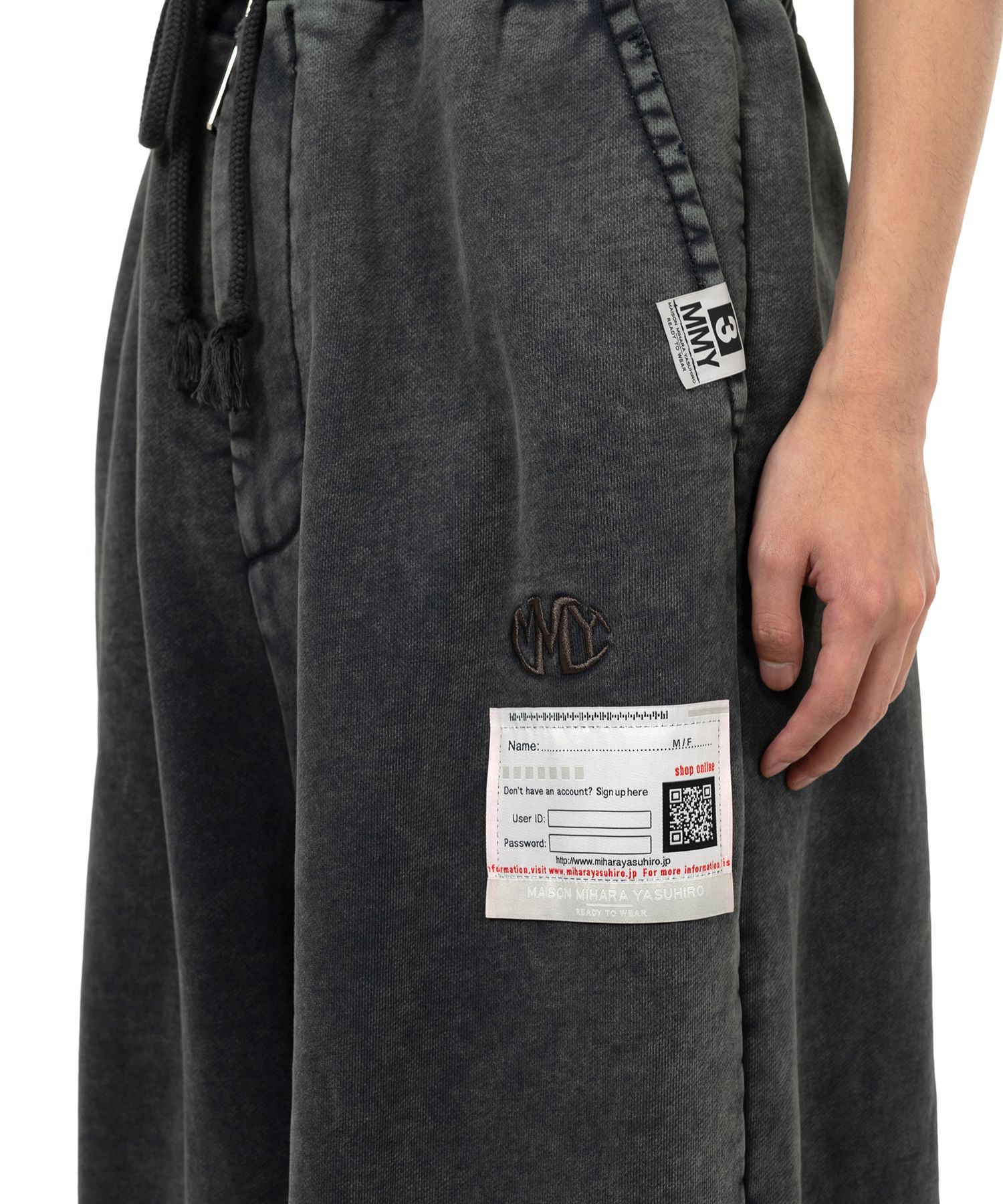 Amateur Sewn Like Sweat Pants