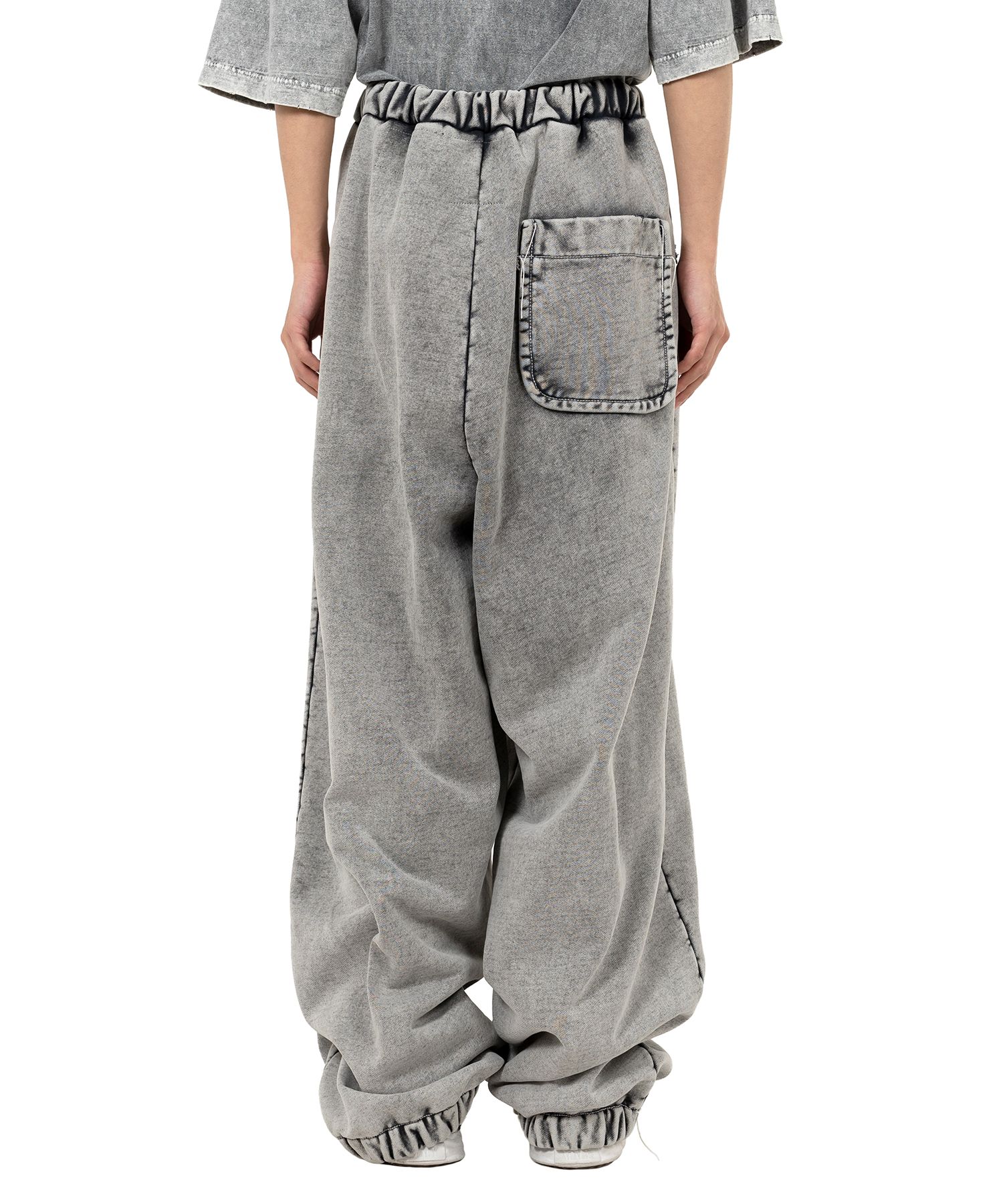 Amateur Sewn Like Sweat Pants