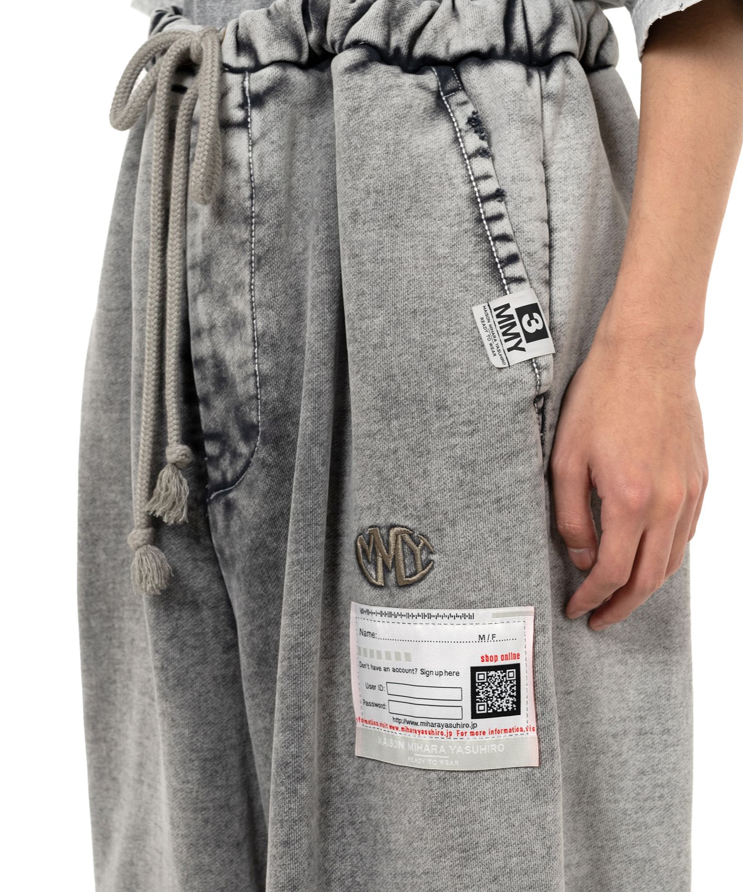 Amateur Sewn Like Sweat Pants