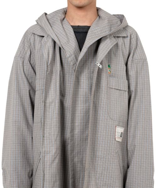 Extended Placket Hood Shirt