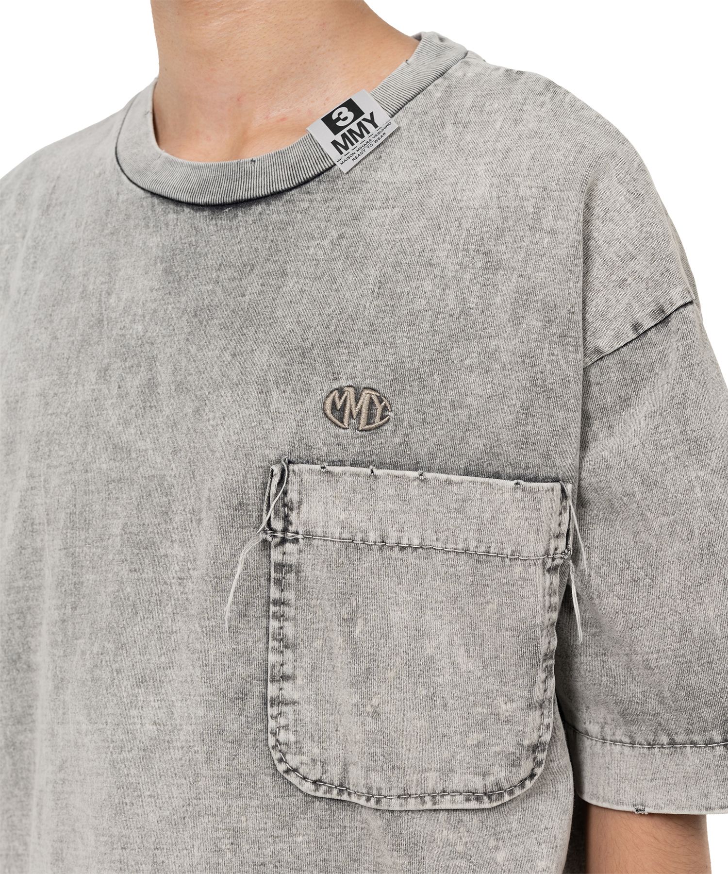 Amateur Sewn Like T-shirt