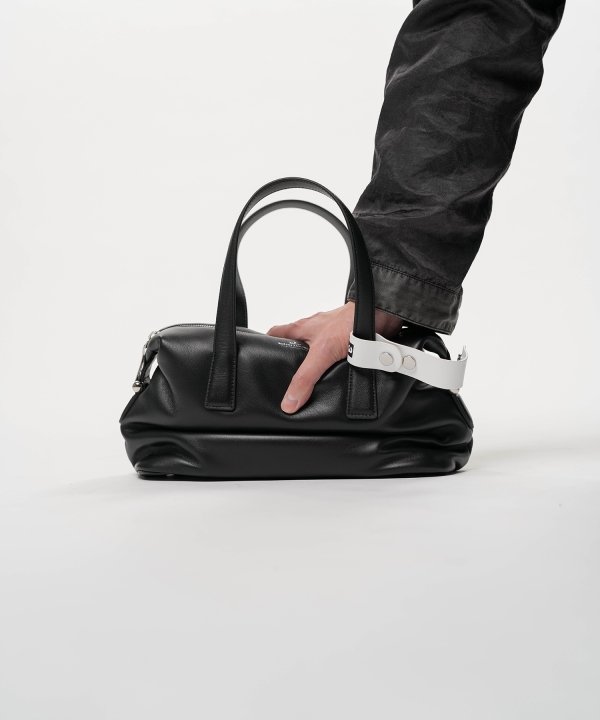 "PUCKER" Mini Boston Bag