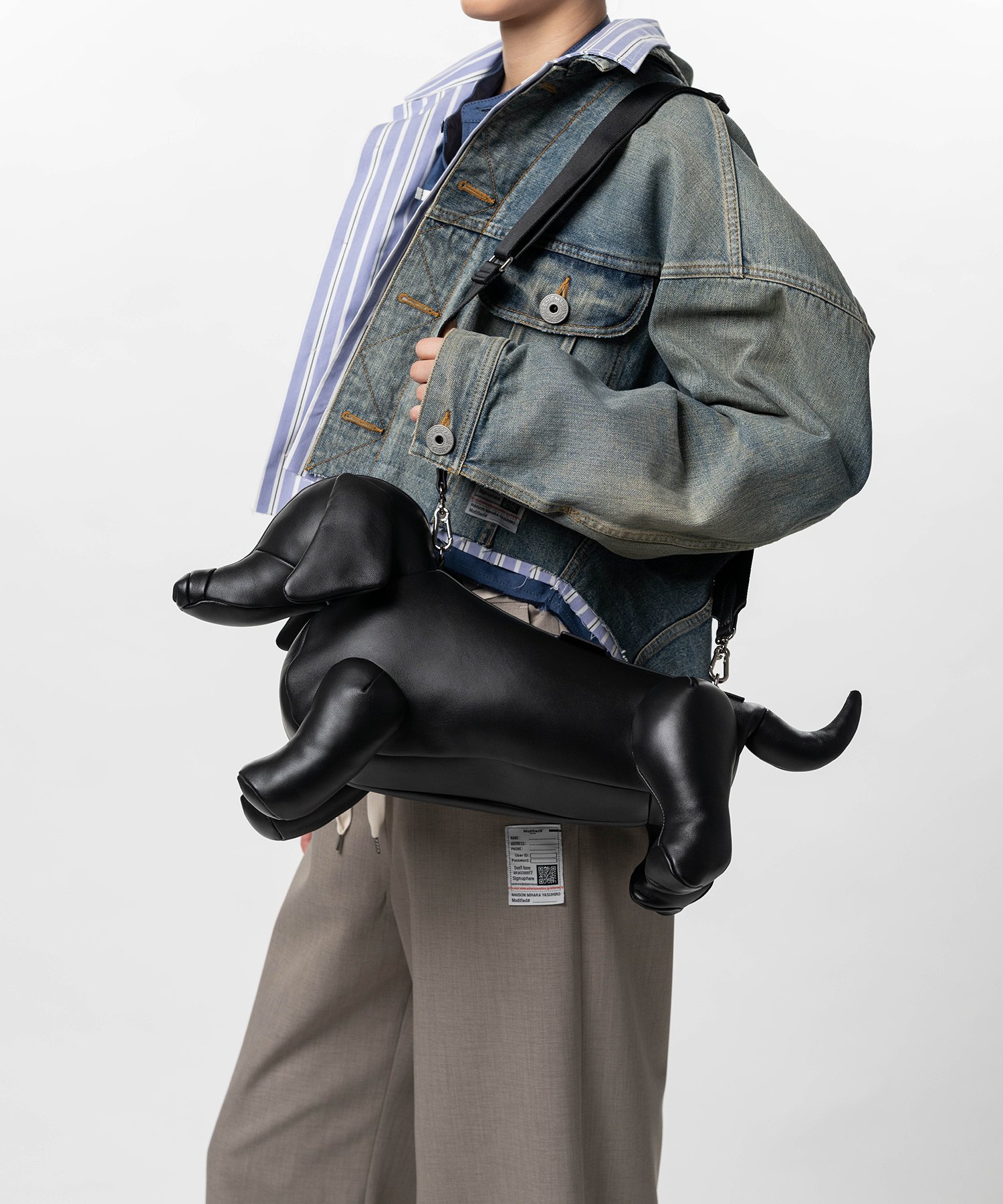 "DOLLS"  Dachshund Shoulder Bag