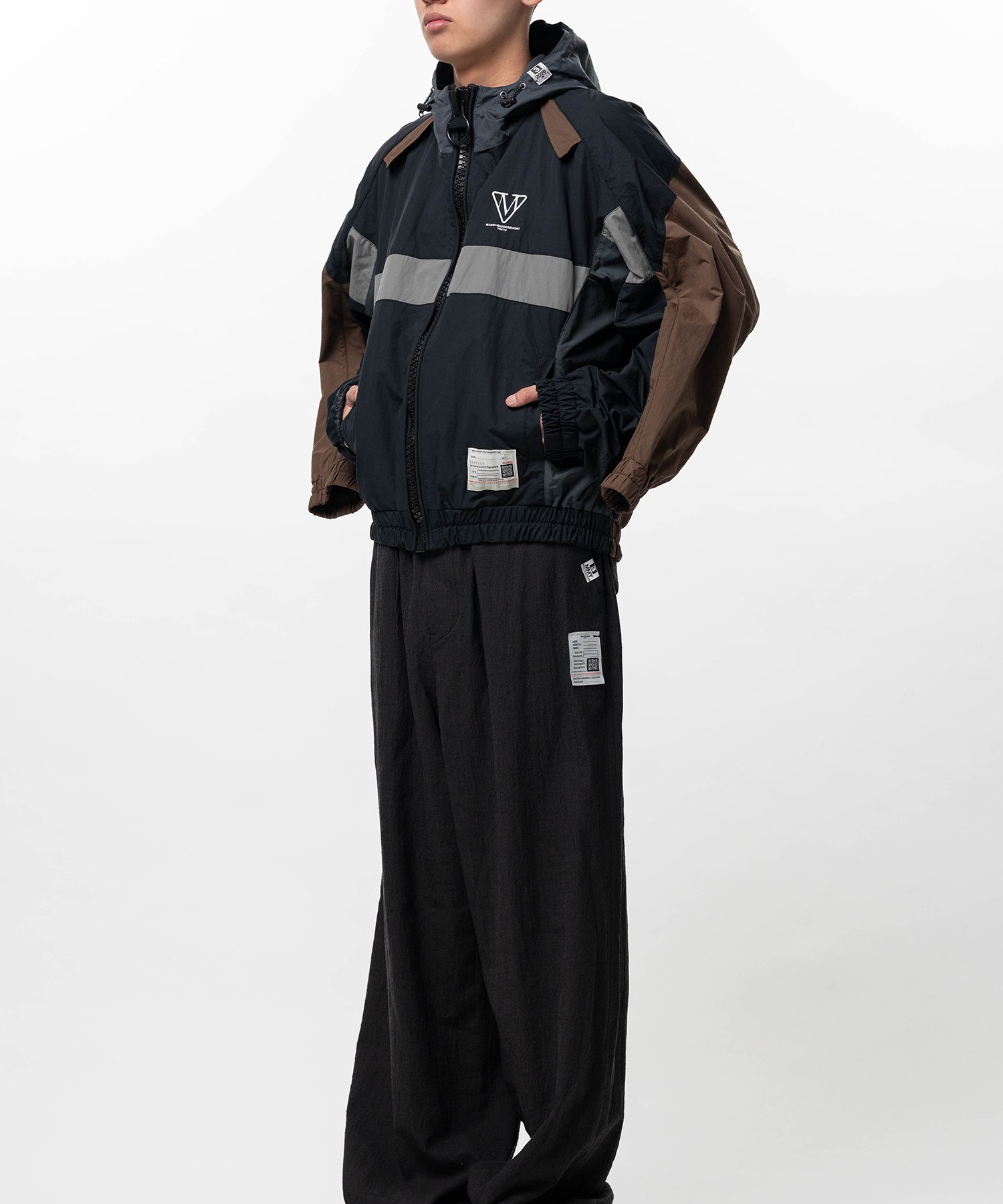 Double Sleeve Big Zip Nylon Jacket