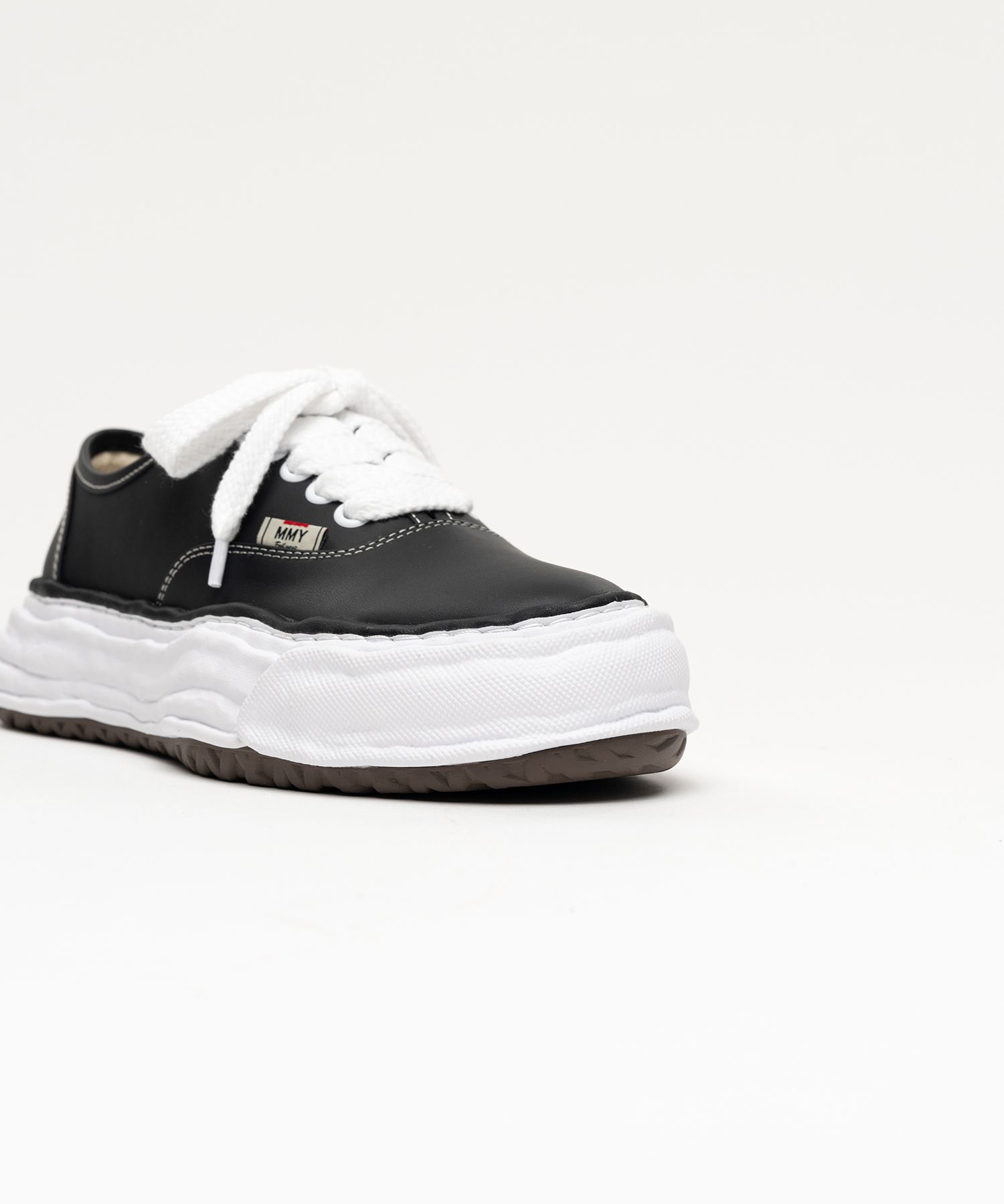 "BAKER 26" OG Sole Leather Low-top Sneaker