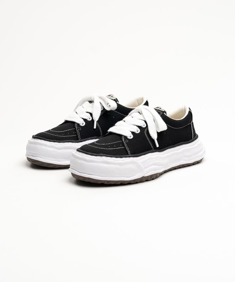 "ERIC" OG Sole Canvas Low-top Sneaker