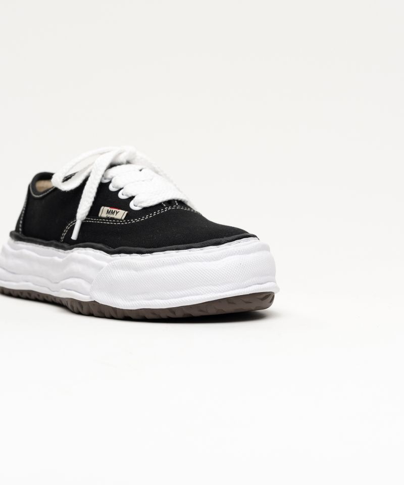 "BAKER 26" OG Sole Canvas Low-top Sneaker