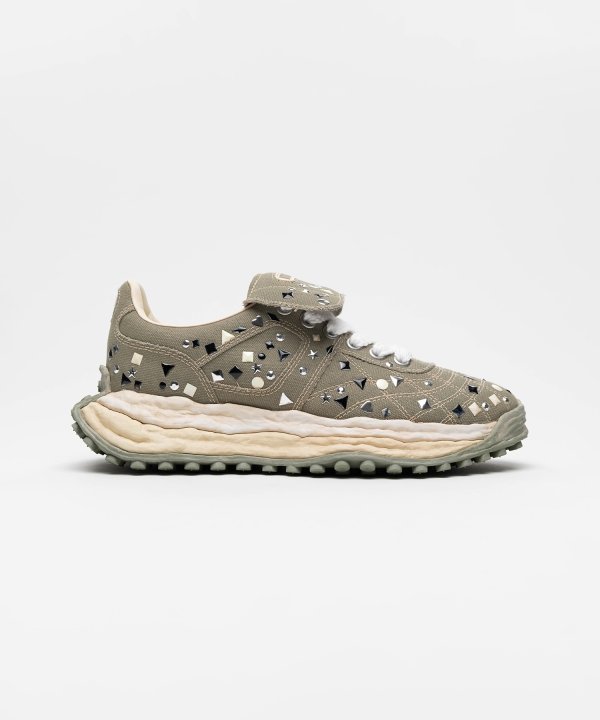 【EXCLUSIVE】"SCOTT" OG Sole Embellished Canvas Low-top Sneaker