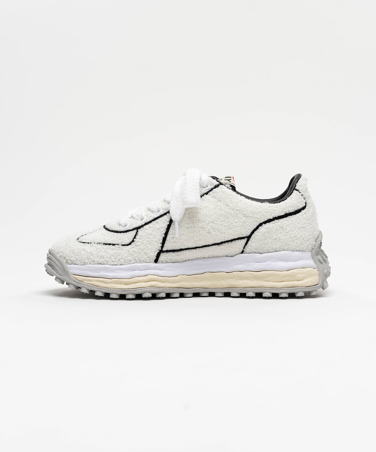 "LARRY" OG Sole Chenille Embroidey Canvas Low-top Sneaker