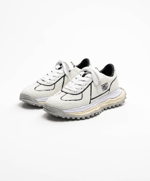 "LARRY" OG Sole Chenille Embroidey Canvas Low-top Sneaker