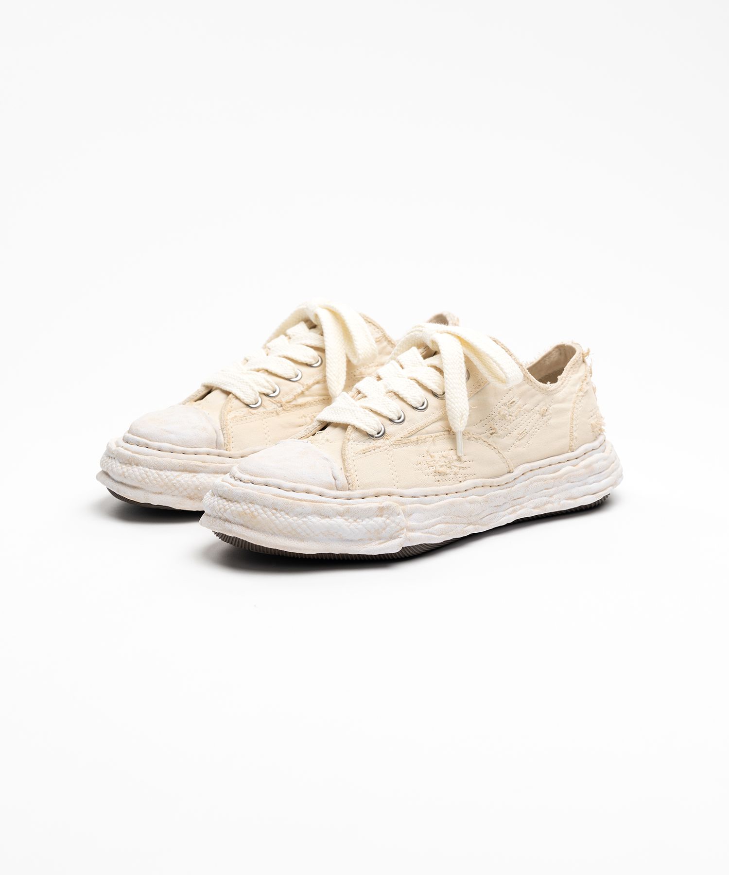 "PETERSON23" OG Sole Ripped Overdye Canvas Low-top Sneaker