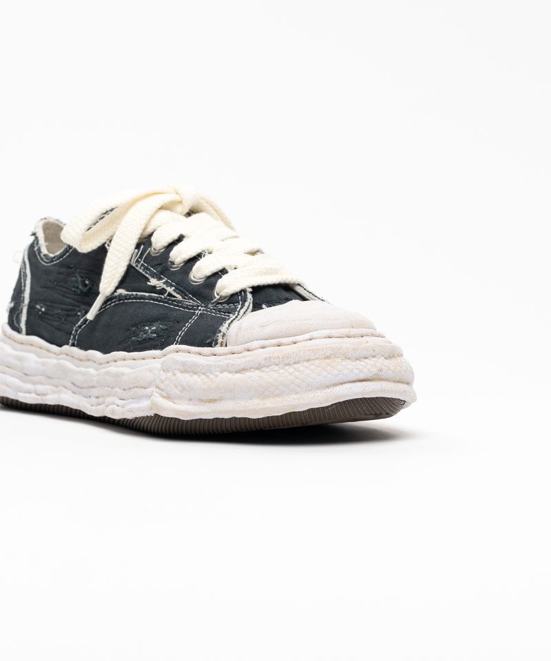 "PETERSON23" OG Sole Ripped Overdye Canvas Low-top Sneaker