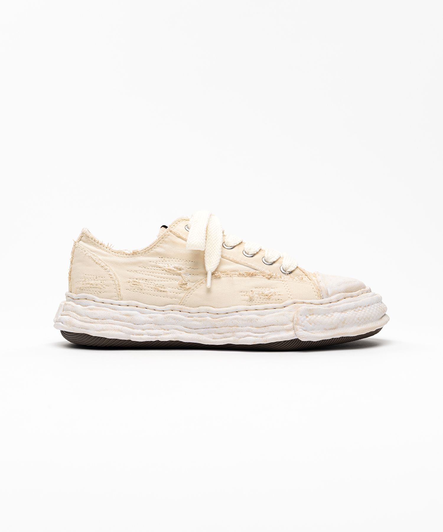 "PETERSON23" OG Sole Ripped Overdye Canvas Low-top Sneaker